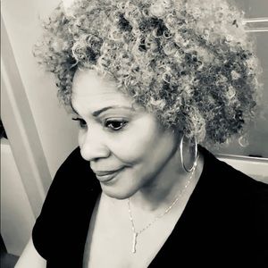 Meet your Posher, Melinda